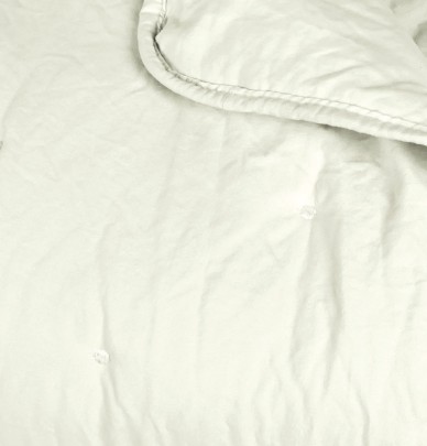 Couvre-lit matelassé Céleste nacre Vent du Sud