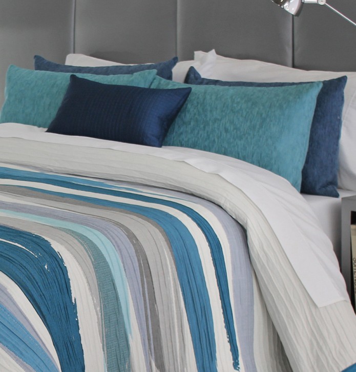 Coussin Pehuen turquoise Reig Marti - Blancollection