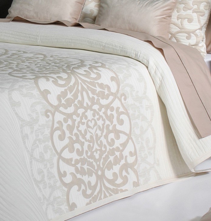Couvre lit jacquard Pompey Reig Marti - Blancollection