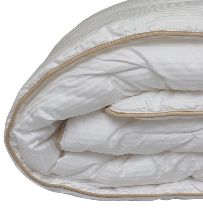 Couette Fjord mi-saison anti-acariens 300g/m2 - Blancollection