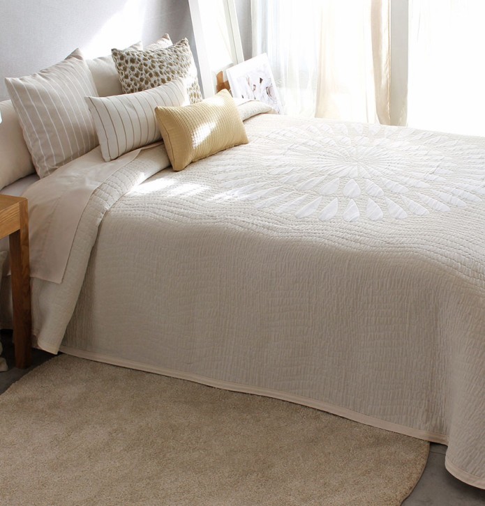 Coussin Danke blanc-beige Reig Marti - Blancollection