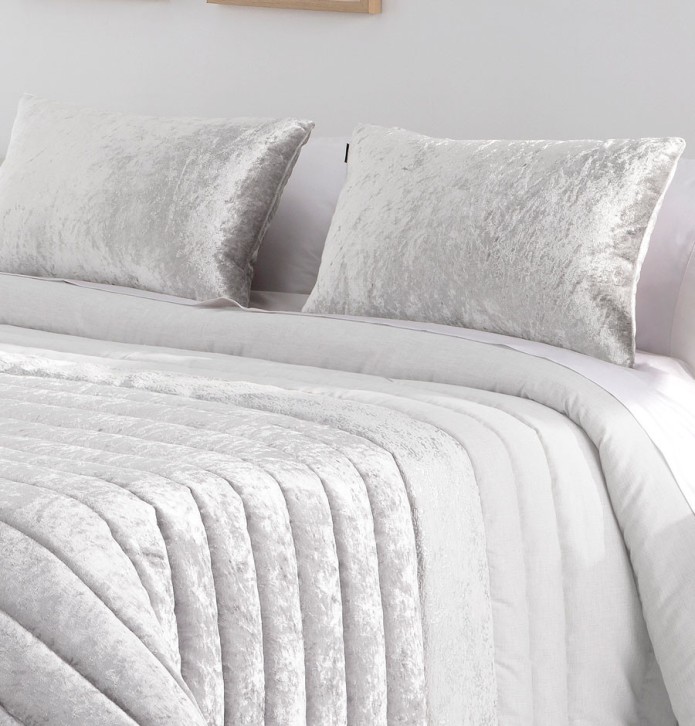 Boutis et ses housses coussins Boston blanc cassé Antilo - Blancollection