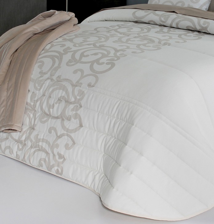 Couvre lit matelassé jacquard Amiens beige Reig Marti - Blancollection