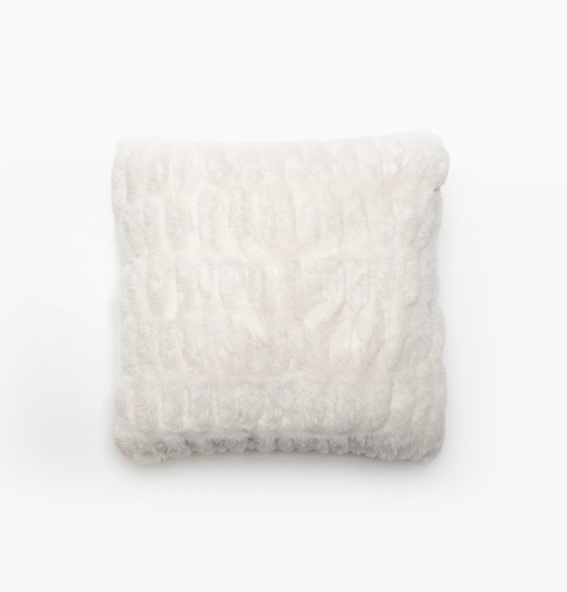 Coussin fourrure Zibeline neige Vent du Sud