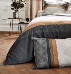 Taie d'oreiller satin Tiago noir Tradilinge - Blancollection