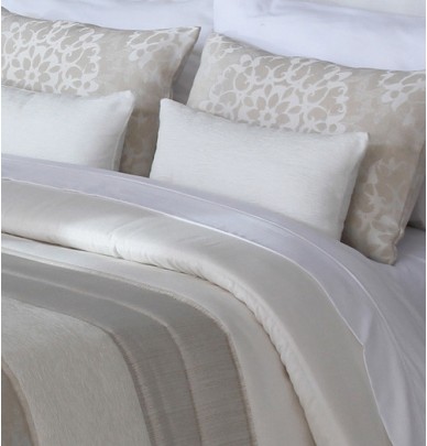 Coussin Pehuen crème Reig Marti