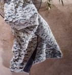 Plaid fausse fourrure Cercle gris Ourson - Blancollection