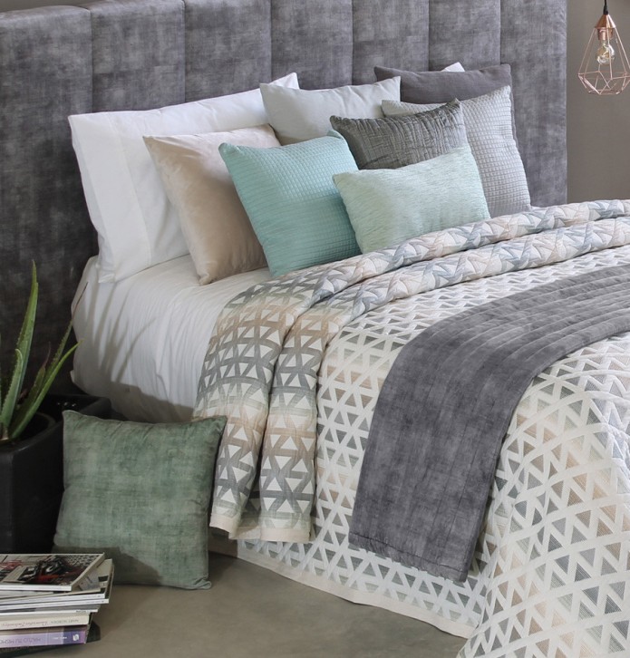 Couvre lit jacquard Murphy gris beige Reig Marti - Blancollection