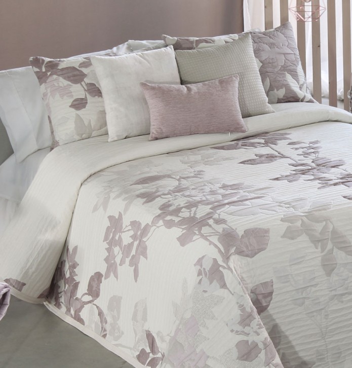 Couvre lit jacquard Sildavia rose parme Reig Marti - Blancollection