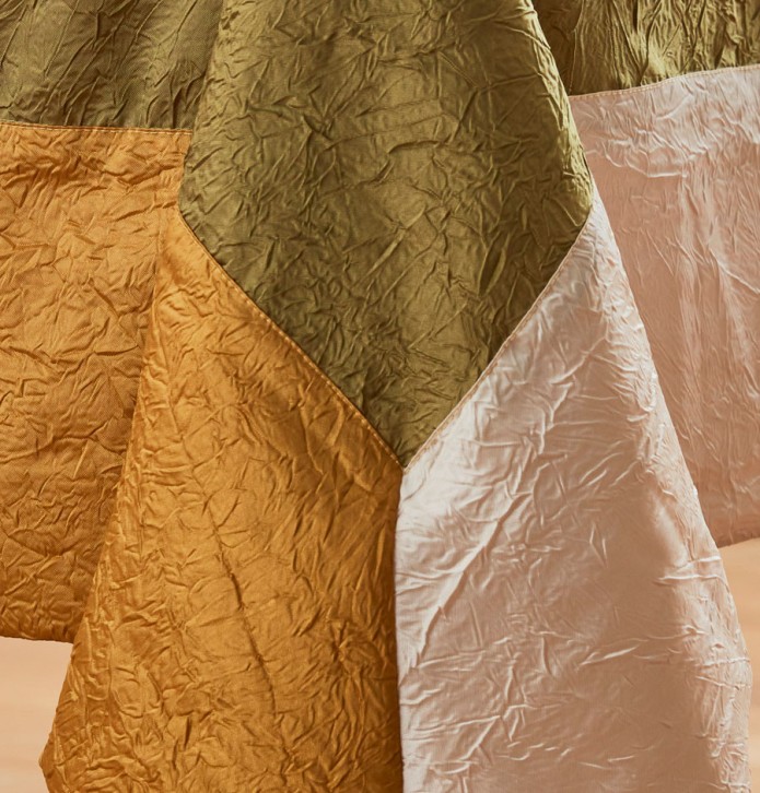 Nappe taffetas froissé Ambiance kaki José Houel - Blancollection