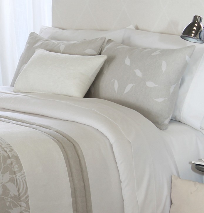 Couvre lit matelassé jacquard Posse lin Reig Marti - Blancollection