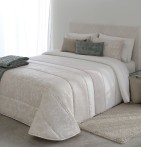 Couvre lit matelassé et ses housses coussins Perich lin Reig Marti