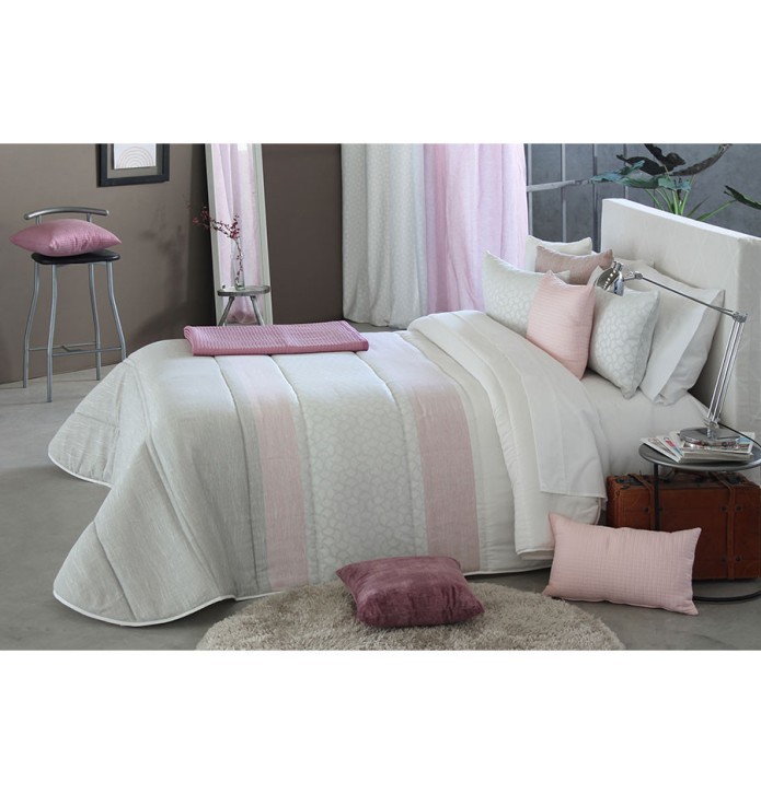 Couvre lit matelassé jacquard Puig rose Reig Marti - Blancollection