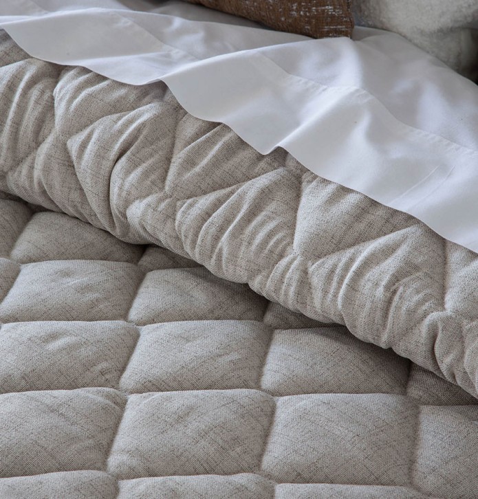 Couvre lit matelassé Rustik beige Antilo - Blancollection
