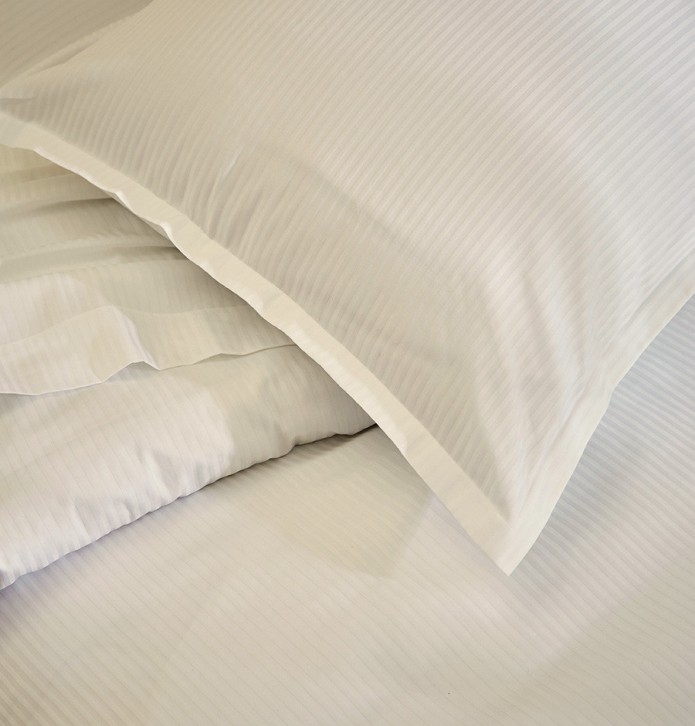 Housse de couette satin Grand Hotel sable Tradilinge - Blancollection