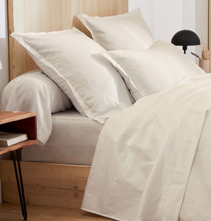 Housse de couette satin Grand Hotel sable Tradilinge - Blancollection