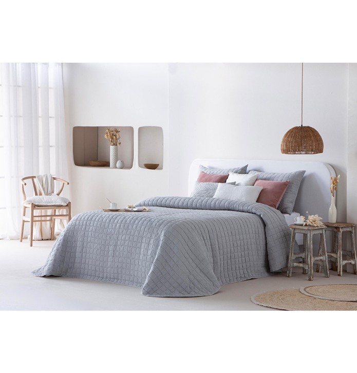Couvre-lit matelassé Lares gris Antilo - Blancollection
