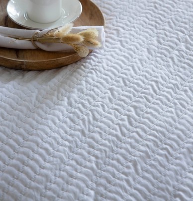 Couvre lit matelassé Linette blanc Antilo