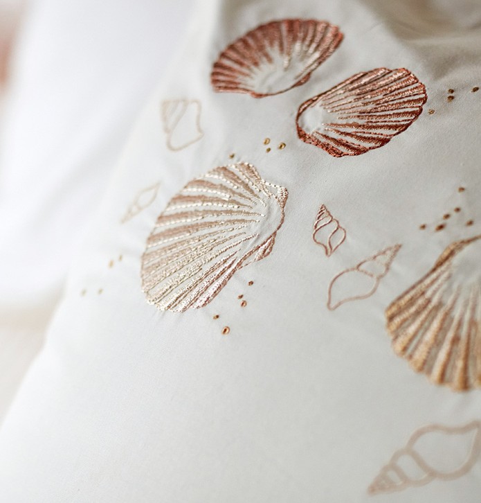 Taie d'oreiller percale Trésor nacré Sylvie Thiriez - Blancollection