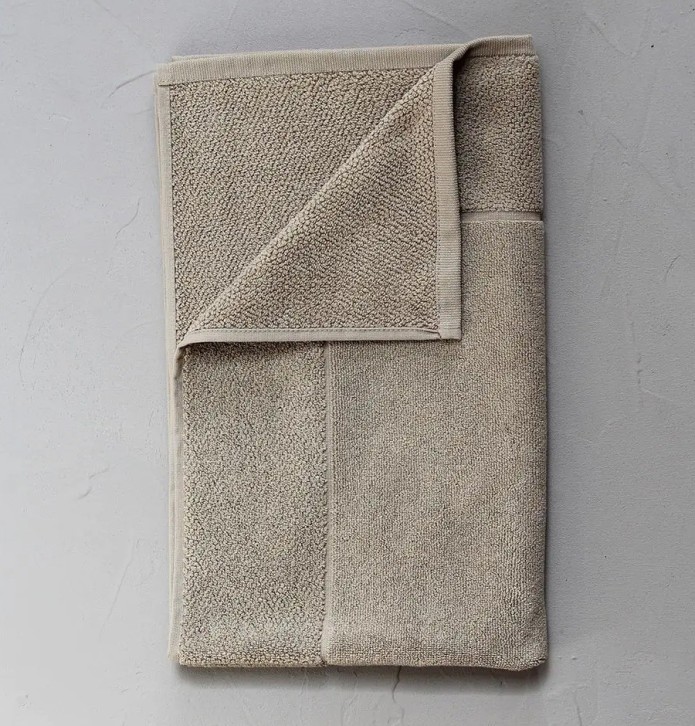 Tapis de bain taupe Sylvie Thiriez Tapis de bain taupe Sylvie Thiriez