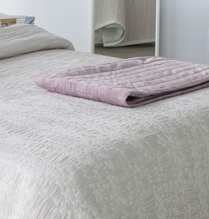 Couvre lit jacquard Indra nude Reig Marti - Blancollection