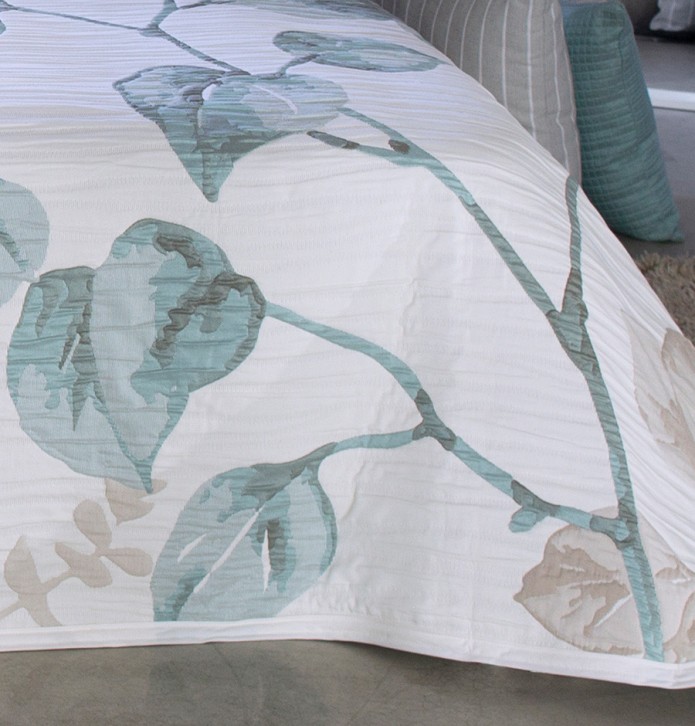 Couvre lit jacquard Sinead vert Reig Marti - Blancollection