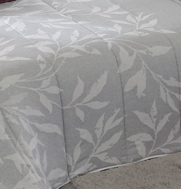 Couvre lit matelassé jacquard Gillen gris Reig Marti - Blancollection