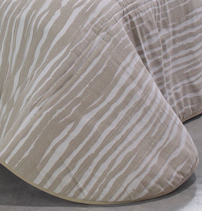 Couvre lit matelassé jacquard Eger lin Reig Marti - Blancollection