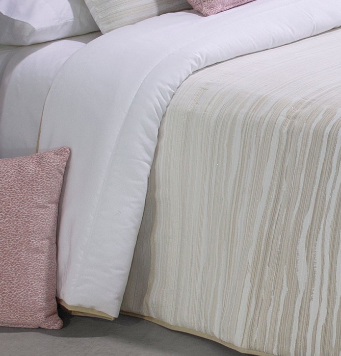 Couvre lit matelassé jacquard Eger lin Reig Marti - Blancollection