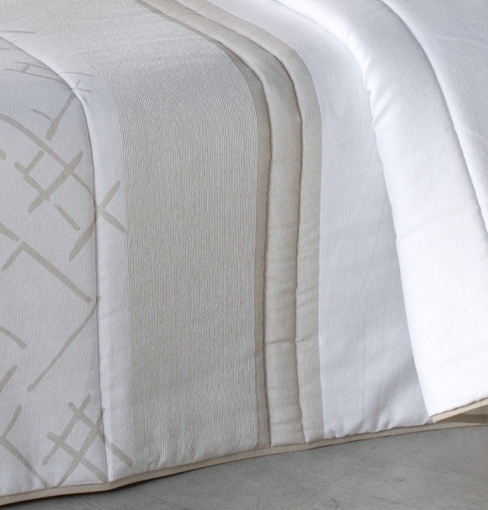 Couvre lit matelassé jacquard Prado lin Reig Marti - Blancollection