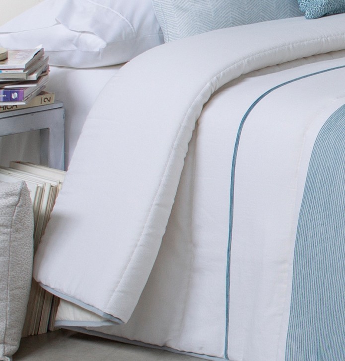 Couvre lit matelassé jacquard Zadar bleu Reig Marti - Blancollection