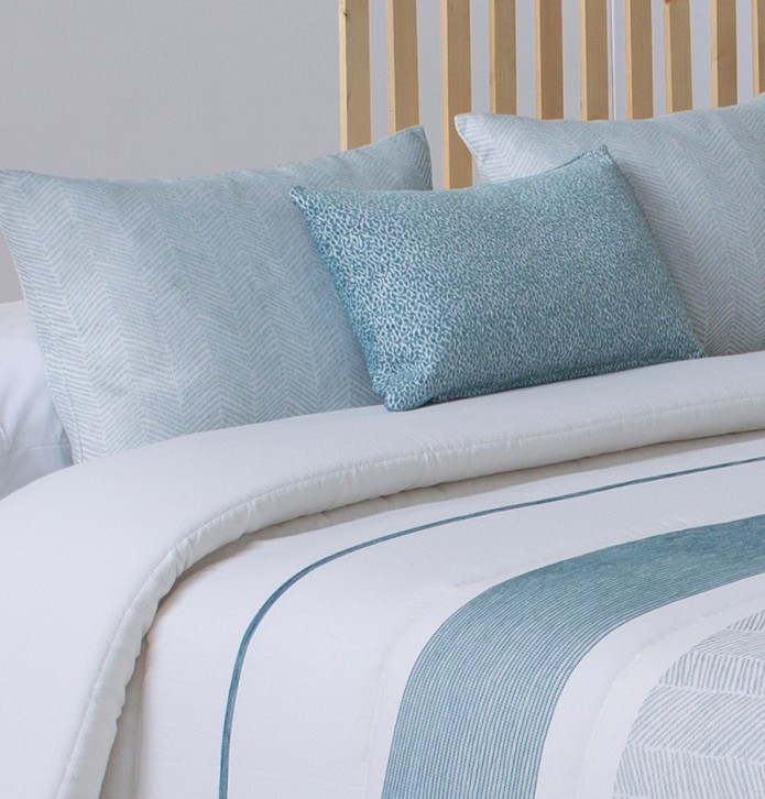 Couvre lit matelassé jacquard Zadar bleu Reig Marti - Blancollection