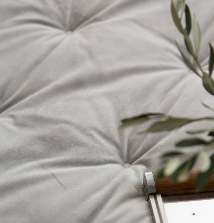 Couvre-lit velours matelassé Jess gris Antilo - Blancollection