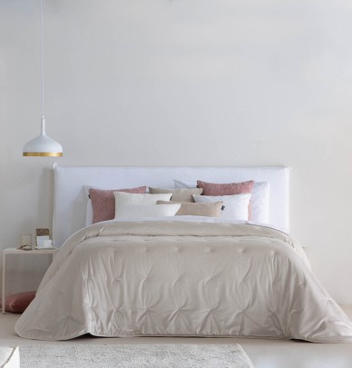 Couvre lit matelassé Jess beige clair Antilo