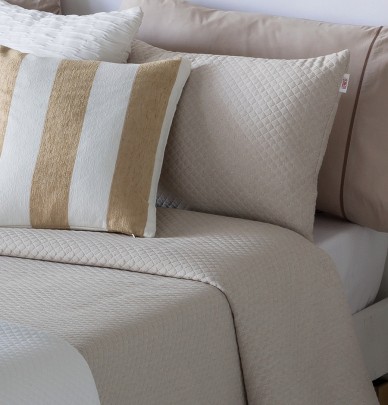 Jeté de lit Lasy beige Antilo