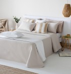 Jeté de lit Lasy beige Antilo - Blancollection