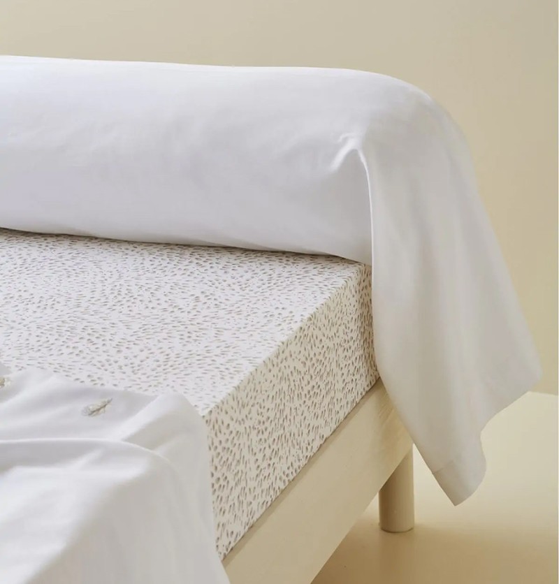 Taie de traversin satin blanche Sylvie Thiriez