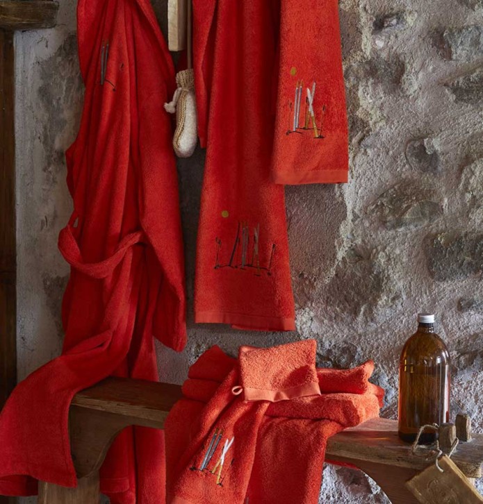 Drap de douche Passe-Montagne vermillon Sylvie Thiriez - Blancollection