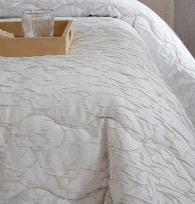 Couvre-lit matelassé Saima beige Antilo