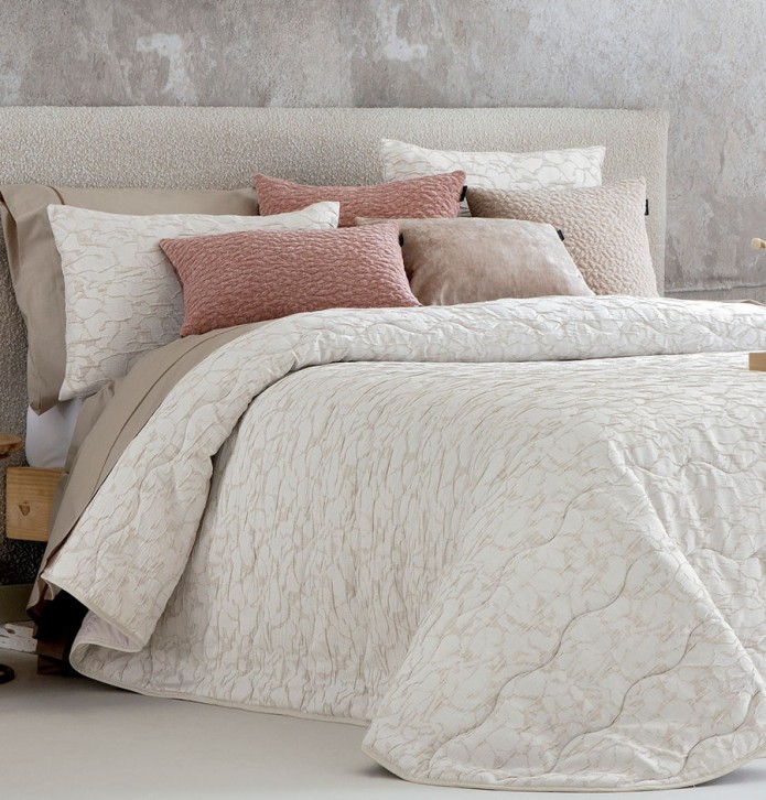 Couvre-lit matelassé Saima beige Antilo - Blancollection
