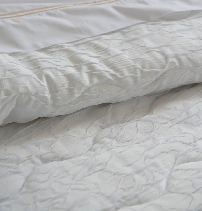 Couvre-lit matelassé Saima blanc Antilo - Blancollection