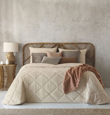 Couvre-lit matelassé Caroline beige Antilo