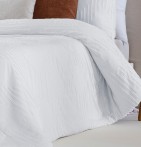 Couvre-lit matelassé Charlise blanc Antilo - Blancollection