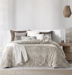 Couvre lit velours matelassé Mirabela gris taupe Antilo