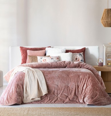Couvre lit velours matelassé Mirabela vieux rose Antilo