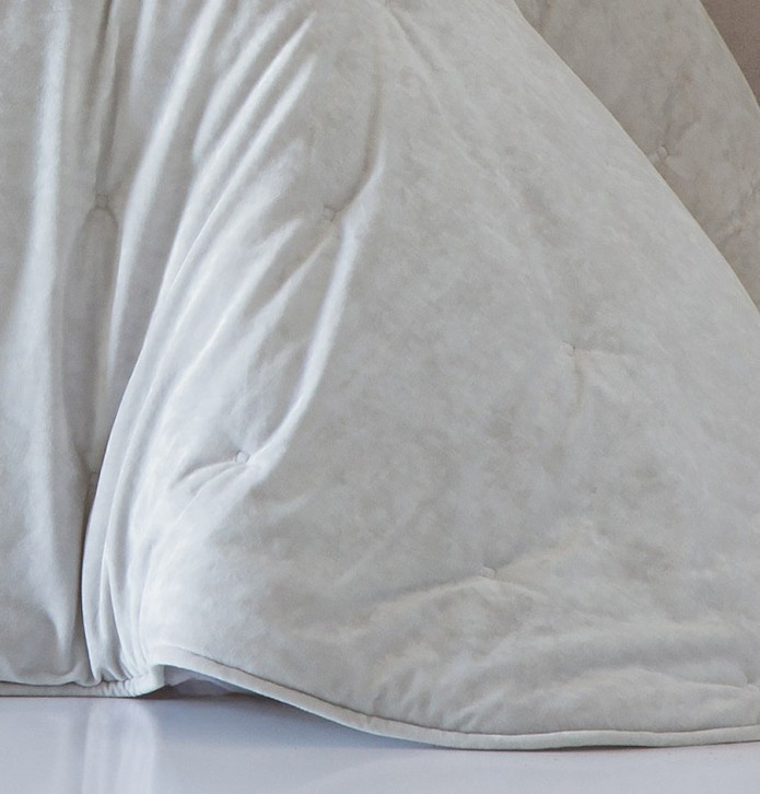 Couvre-lit velours matelassé Mirabela blanc cassé Antilo - Blancollection