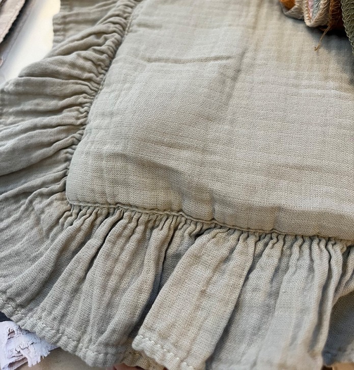 Housse coussin Elsa lichen deux volants Vent du Sud - Blancollection