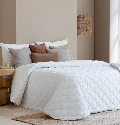 Couvre-lit matelassé Tivoli blanc Antilo