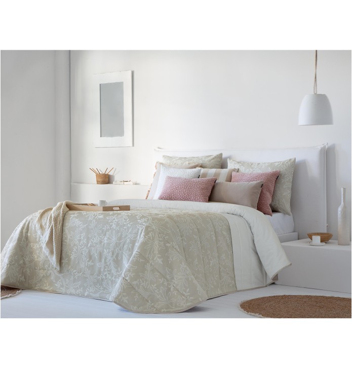 Couvre-lit matelassé et ses housses coussins Greta Antilo - Blancollection