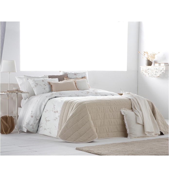 Couvre-lit matelassé et ses housses coussins Ivet Antilo - Blancollection